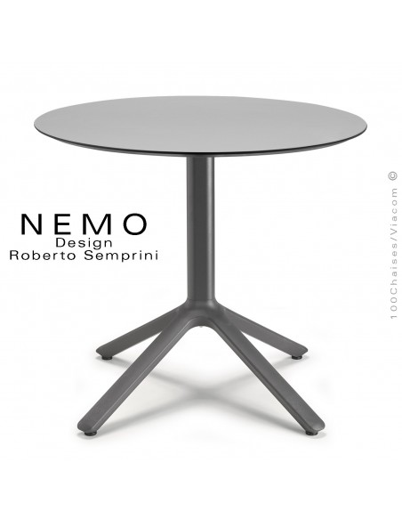 Table NEMO, pour CHR., piétement aluminium peint anthracite, plateau Ø70 cm., compact gris clair.