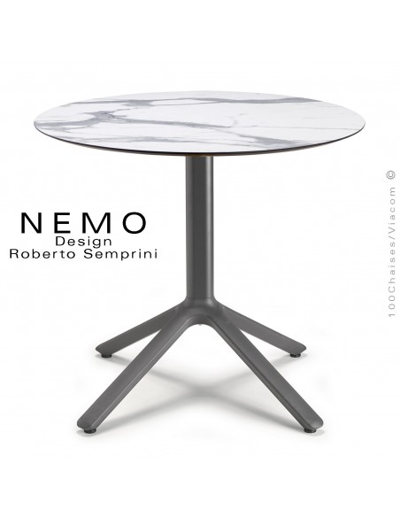 Table NEMO, pour CHR., piétement aluminium peint anthracite, plateau Ø70 cm., compact marbre blanc.