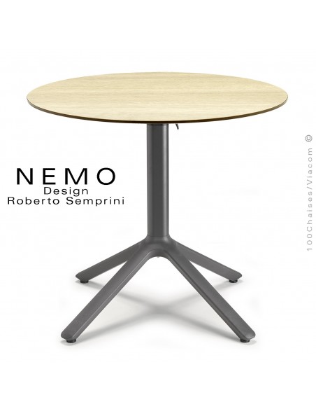 Table NEMO, pour CHR., piétement encastrable aluminium couleur anthracite, plateau Ø70 cm., rabattable compact chêne clair.