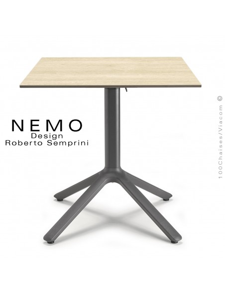 Table NEMO, pour CHR., piétement encastrable aluminium anthracite, plateau 70x70 cm., rabattable compact chêne clair.