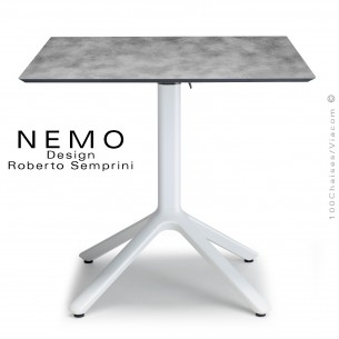 Table NEMO, pour CHR., piétement encastrable aluminium blanc, plateau 80x80 cm., rabattable compact ciment.