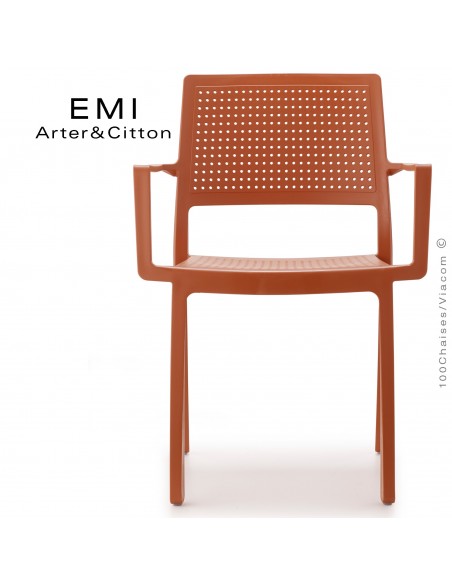 Fauteuil design EMI, structure plastique couleur terracotta.