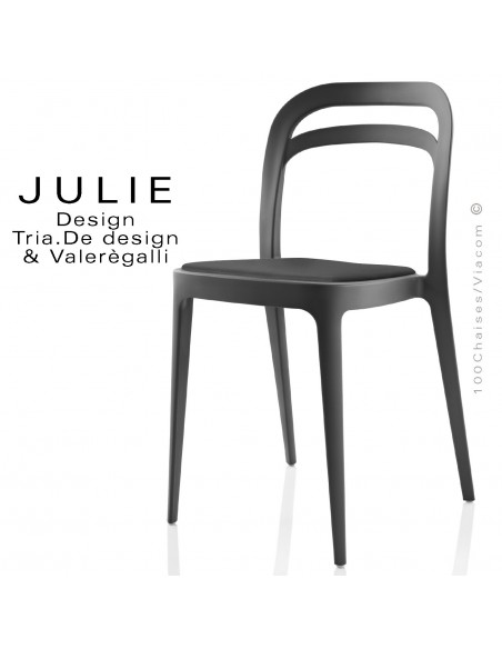 Chaise design JULIE, structure plastique couleur noir avec coussin noir - Lot de 4 pièces.