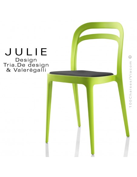 Chaise design JULIE, structure plastique couleur vert avec coussin noir - Lot de 4 pièces.