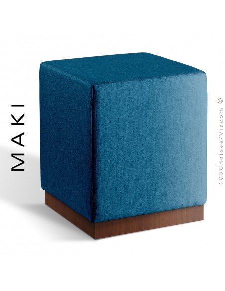 Pouf carré MAKI, socle bois vernis noyer, assise et côtés habillage tissu Esedra couleur bleu industrie.
