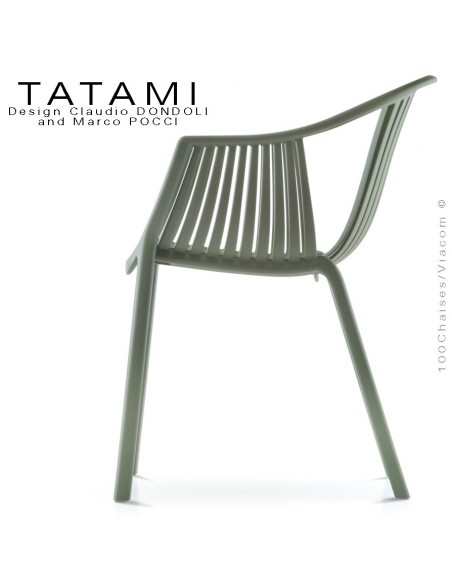 Fauteuil TATAMI, structure plastique couleur vert foncé ou kaki, assise effet tressé - Lot de 4 pièces.