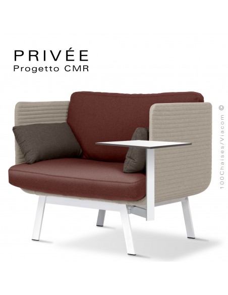 Fauteuil lounge collection PRIVÉE, structure blanche, assise 536, dossier 535 avec tablette.