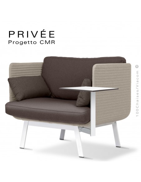 Fauteuil lounge collection PRIVÉE, structure blanche, assise 539, dossier 535 avec tablette.