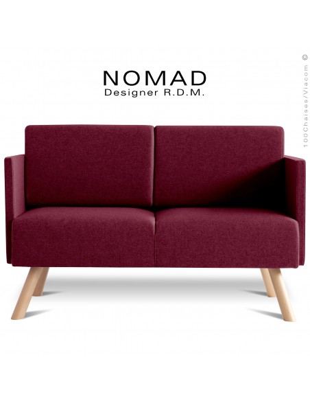 Banquette design NOMAD, piétement bois teinté naturel, assise et dossier garnis habillage tissu couleur violet.