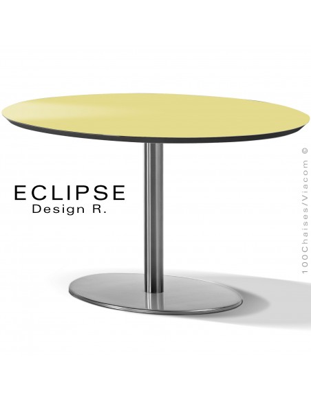 Table ovale ECLIPSE sur pied central inox, plateau stratifié HPL jaune pâle, chant plateau couleur noir.