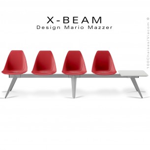 Banc design X-BEAM, structure acier peint aluminium, assise coque plastique rouge avec incrustation bois.