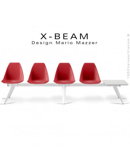 Banc design X-BEAM, structure acier peint blanc, assise coque plastique rouge avec incrustation bois.