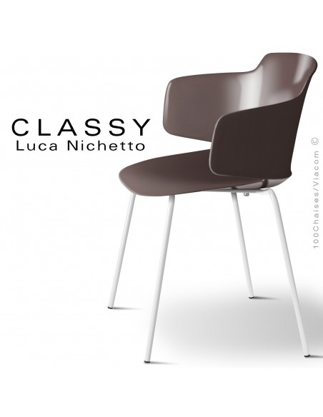 Fauteuil CLASSY, piétement acier peint blanc signalisation, coque plastique argile.