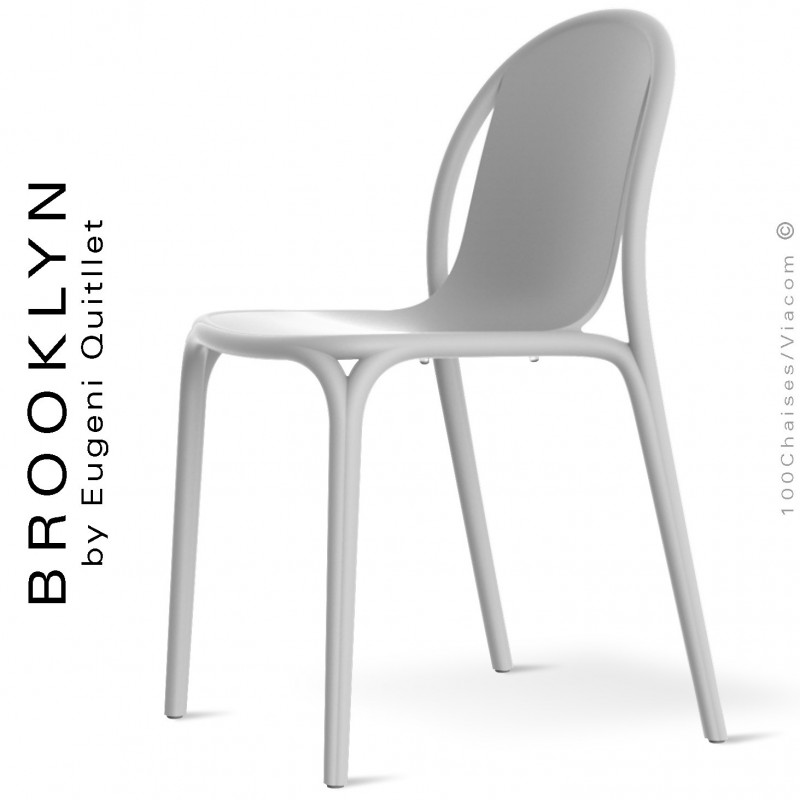 Chaise design d'extérieur, terrasse BROOKLYN, structure et assise coque plastique couleur blanche.