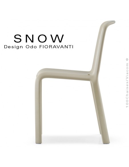 Chaise design SNOW, structure plastique couleur sable.