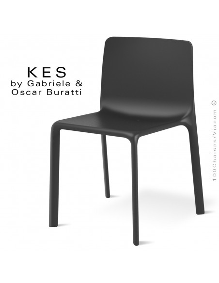Chaise design KES, pour terrasse et extérieur, structure et assise coque plastique noir.