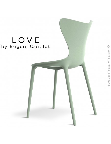 Chaise design LOVE, structure et assise coque plastique couleur blanche.