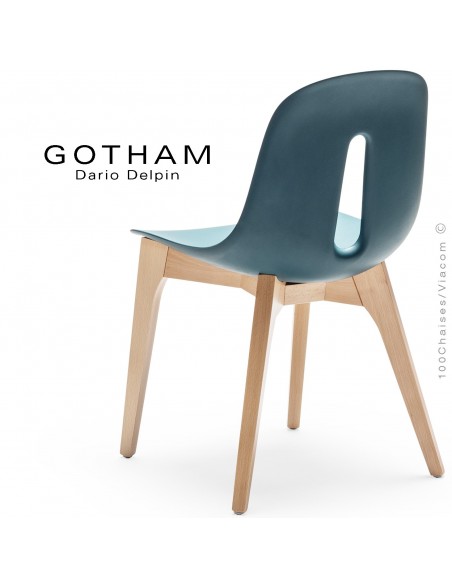 Chaise design GOTHAM-W, assise coque plastique bleu pétrole, piétement bois hêtre massif vernis naturel.