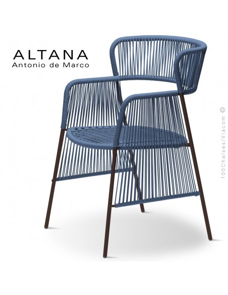 Fauteuil design ALTANA-SP, piétement acier peint marron, assise et dossier habillage corde bleu.