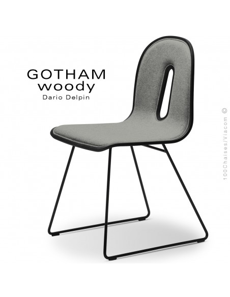 Chaise GOTHAM WOODY-SL-I, piétement luge noir, assise et dossier bois noir, habillage tissu 600gris.