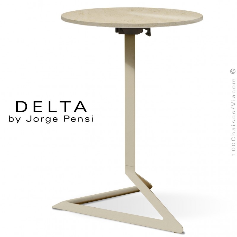 Table design DELTA, plateau pierre DEKTON, Ø50 cm., couleur Danae, piétement aluminium peint écru.