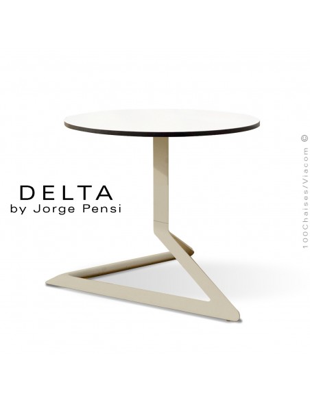 Table basse design DELTA, piétement fantaisie aluminum peint écru, plateau Ø50 type Compact HPL blanc.