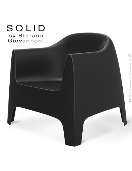 Fauteuil lounge design SOLID, structure 4 pieds avec accoudoirs, assise plastique couleur noir.