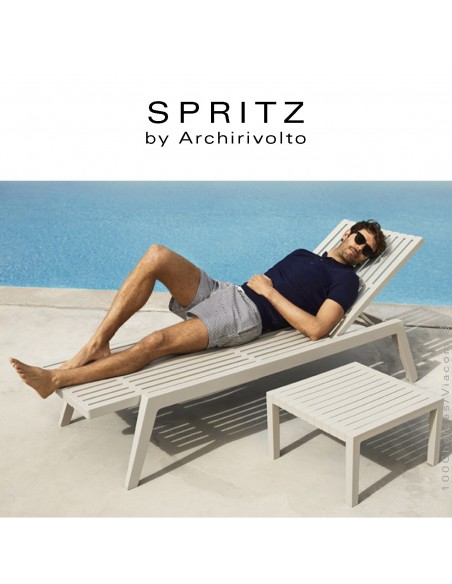Bain de soleil ou chaise longue design SPRITZ, structure plastique avec roulettes, couleur au choix.