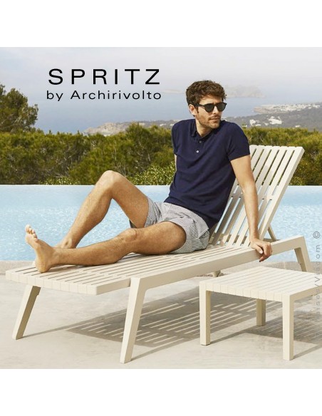 Bain de soleil ou chaise longue design SPRITZ, structure plastique avec roulettes, couleur au choix.