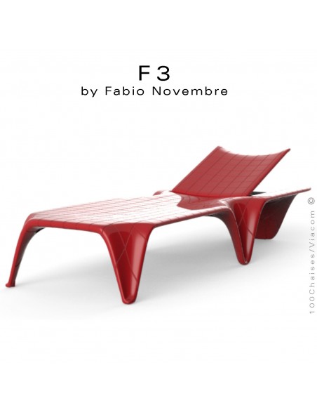 Bain de soleil ou chaise longue design F3, structure et assise résine couleur rouge d'aspect brillant.