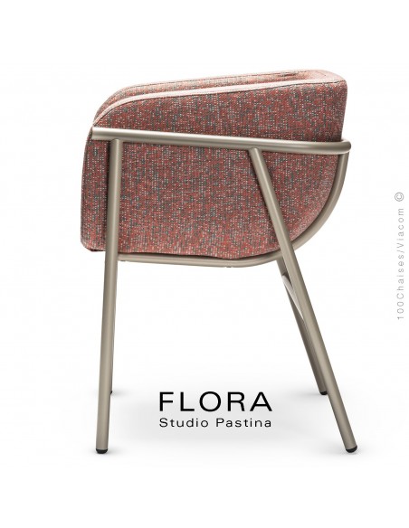 Fauteuil design FLORA, piétement acier peint, assise et dossier habillage tissu.