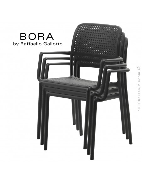 Collection BORA, sturcture et assise plastique couleur.