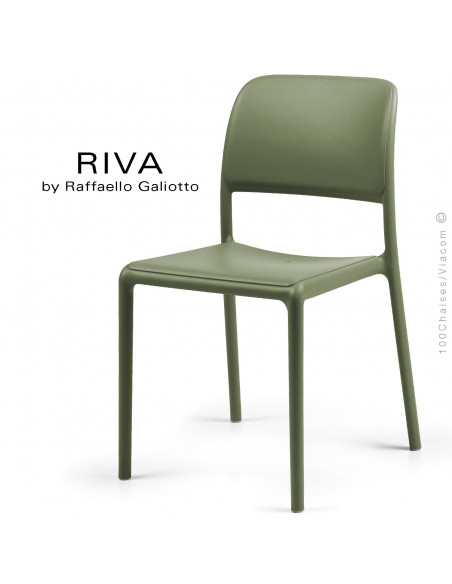 Chaise design RIVA, sturcture et assise plastique couleur vert.