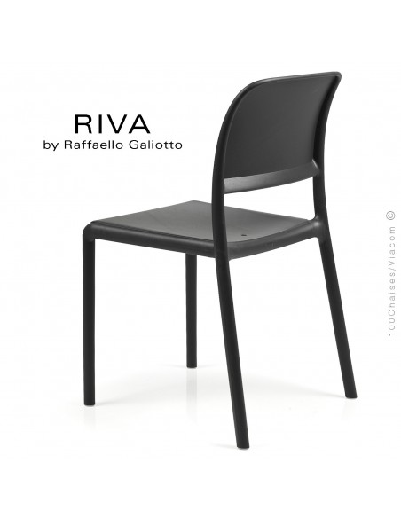 Collection RIVA, BORA, COSTA sturcture et assise plastique couleur.