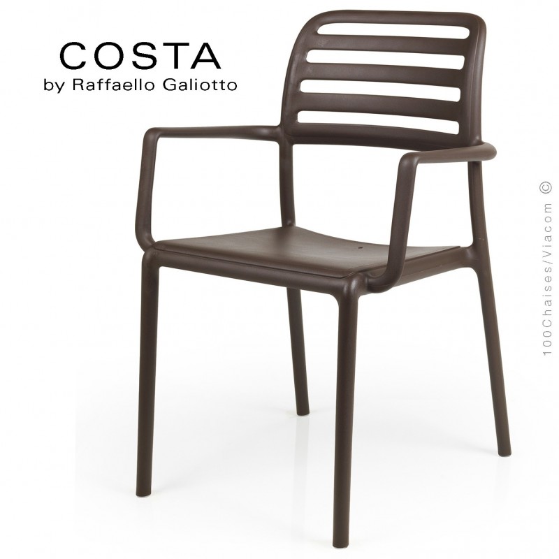 Fauteuil design COSTA, sturcture et assise plastique couleur café.