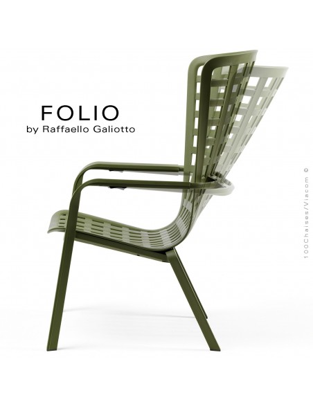 Fauteuil bergère FOLIO, structure et assise plastique vert.