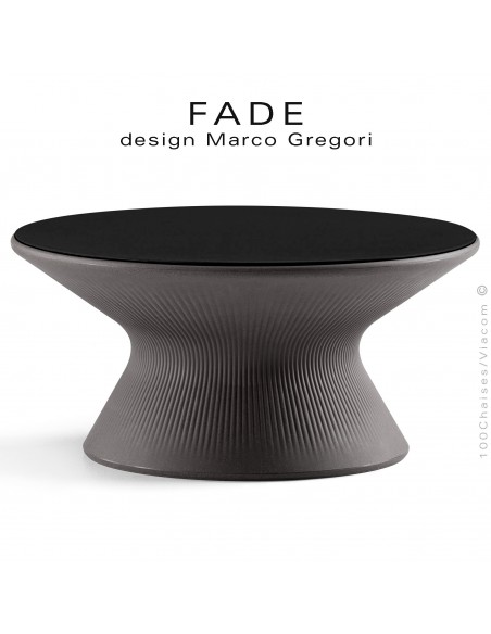 Table basse ronde design FADE, structure plastique couleur granite avec plateau compact HPL noir.