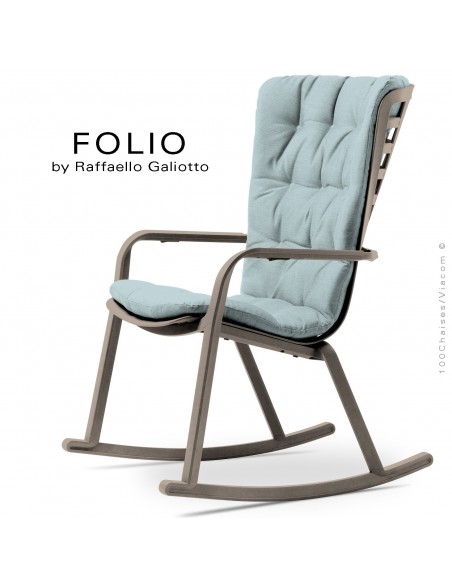 Fauteuil à bascule design FOLIO, structure et assise plastique gris tourterelle, avec coussin tissu bleu.