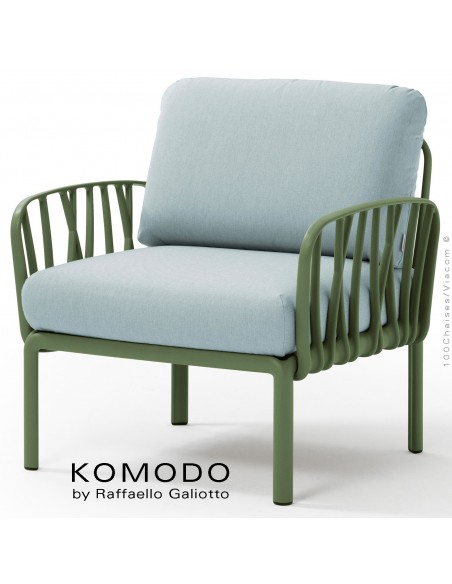 Fauteuil KOMODO, plastique vert, coussin tissu bleu clair.