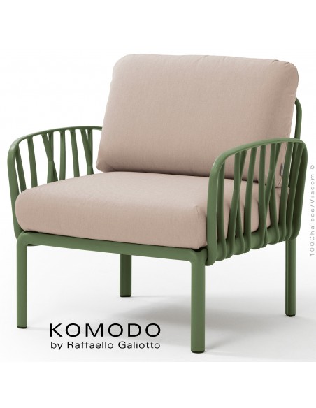 Fauteuil KOMODO, plastique vert, coussin tissu crème.