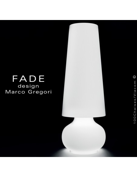 Maxi lampe lumineuse FADE, structure plastique nervurée, éclairage par LED, avec platine de sol inox.
