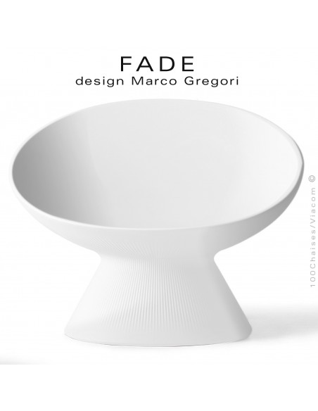 Fauteuil lumineux design lounge FADE, structure monobloc plastique blanc, pour terrasse en bord de mer ou à la montagne.