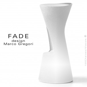 Tabouret lumineux design FADE, structure plastique blanche avec repose pieds, pour terrasse en bord de mer ou à la montage.