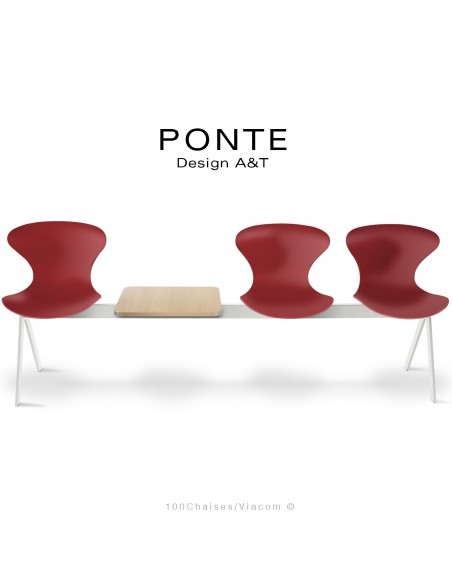 Banc PONTE, 3 places, piétement acier peint blanc de sécurité, coque plastique couleur rouge, tablette bois.