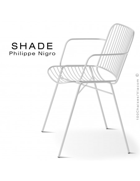 Fauteuil SHADE, structure 4 pieds en tube, assise et dossier en tige d'acier finition peinture blanc signalisation.