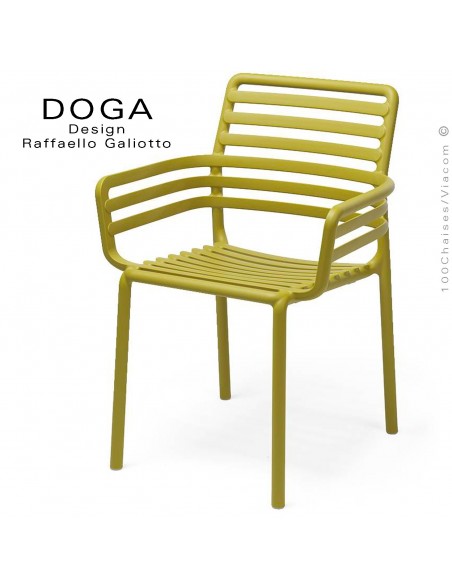 Fauteuil design DOGA, structure, assise plastique monobloc couleur jaune d'Or.