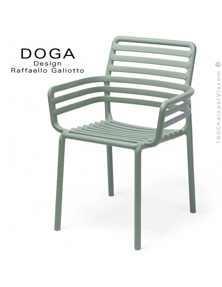 Fauteuil design DOGA, structure, assise plastique monobloc couleur menthe.