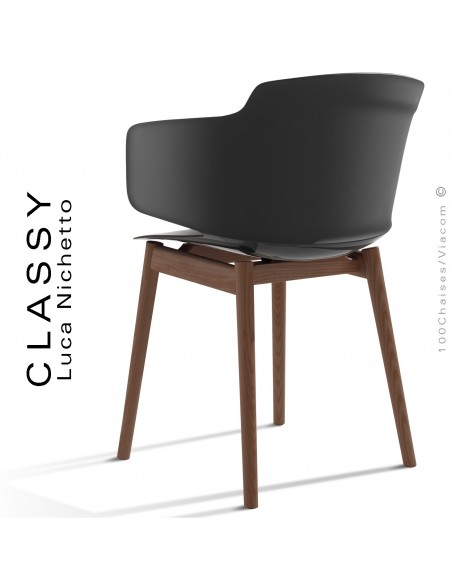 Fauteuil design CLASSY, piétement bois de Frêne vernis brun, assise coque plastique couleur noir.
