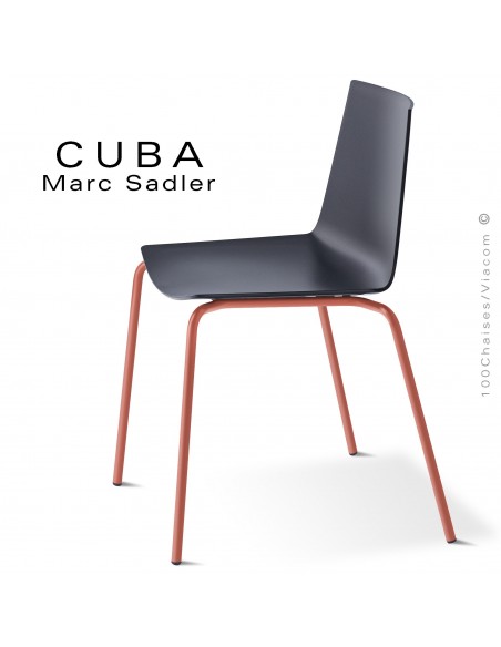 Chaise design CUBA-ECO, assise coque plastique couleur noire, structure et piétement acier peint rouge Corail.