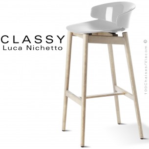 Tabouret design Classy, piétement bois de Frêne teinté gris, assise coque plastique couleur blanche.